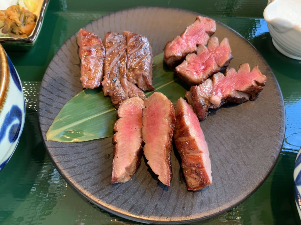 牛たんけやきの希少牛たん3種盛り