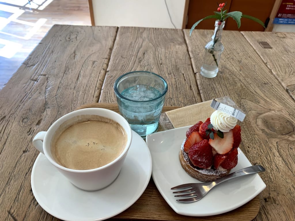 焼きたて焼き菓子工房Kabacoのカフェスペース