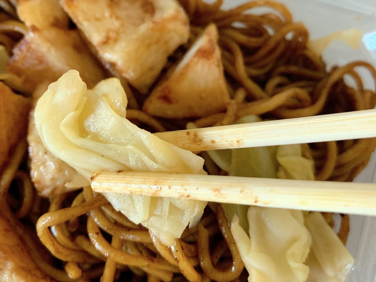 栃木県産小麦麺のポテト入り焼そば08