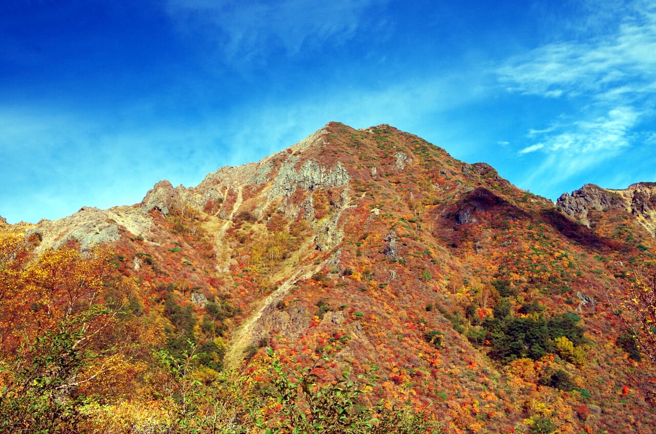 紅葉の那須岳イメージ