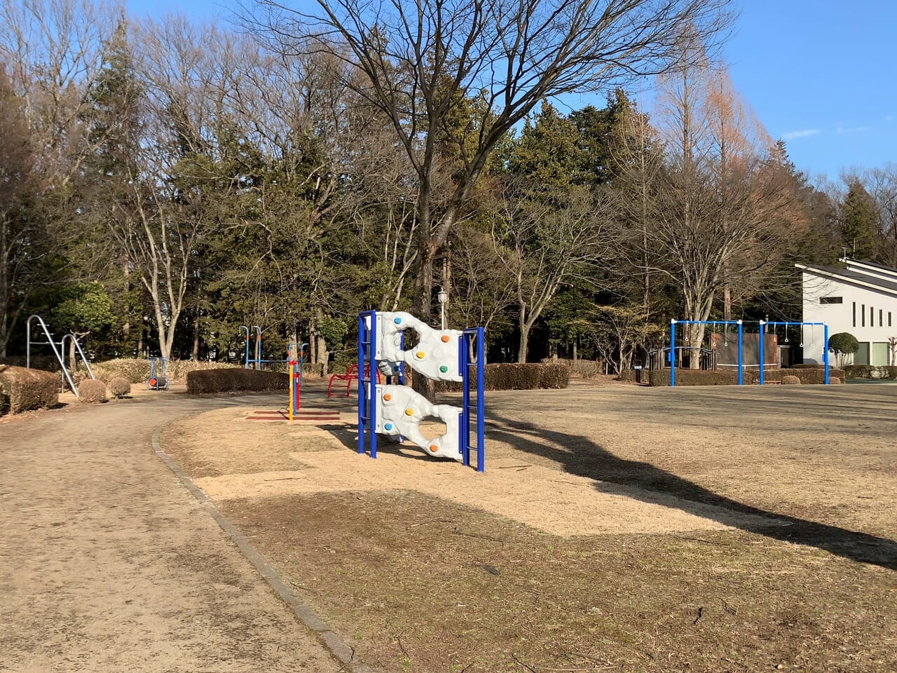 野崎公園の遊具04