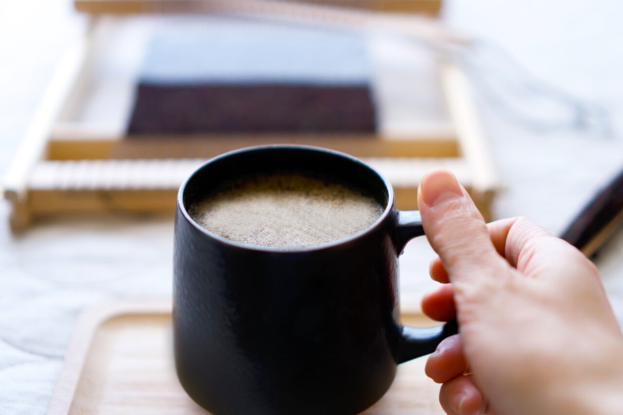 ハンドメイドとコーヒーイメージ