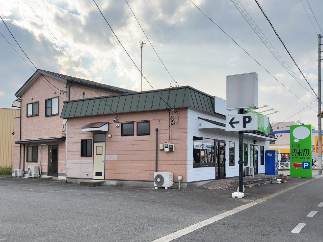 餃子の雪松跡地01